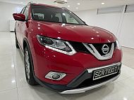 Nissan X-Trail 2.0 CVT Sunroof 4WD 2015 Red Rear Entertainment